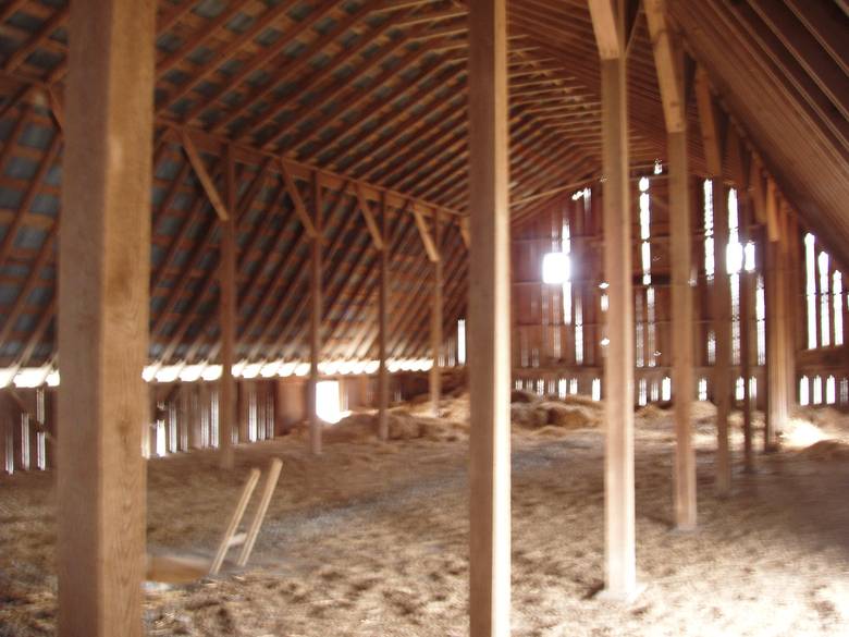 Wray Barn Interior / Full loft--open and airy